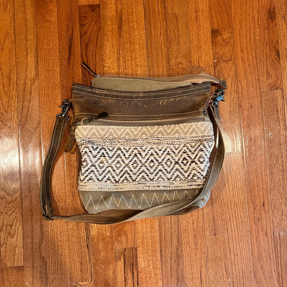 Myra Bag